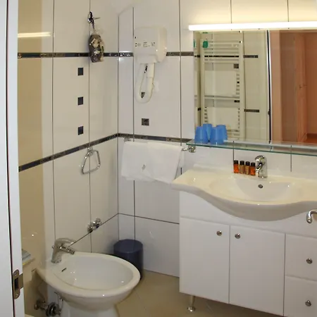 Apartman Alegria *
