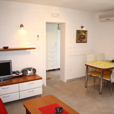 Apartament Alegria *